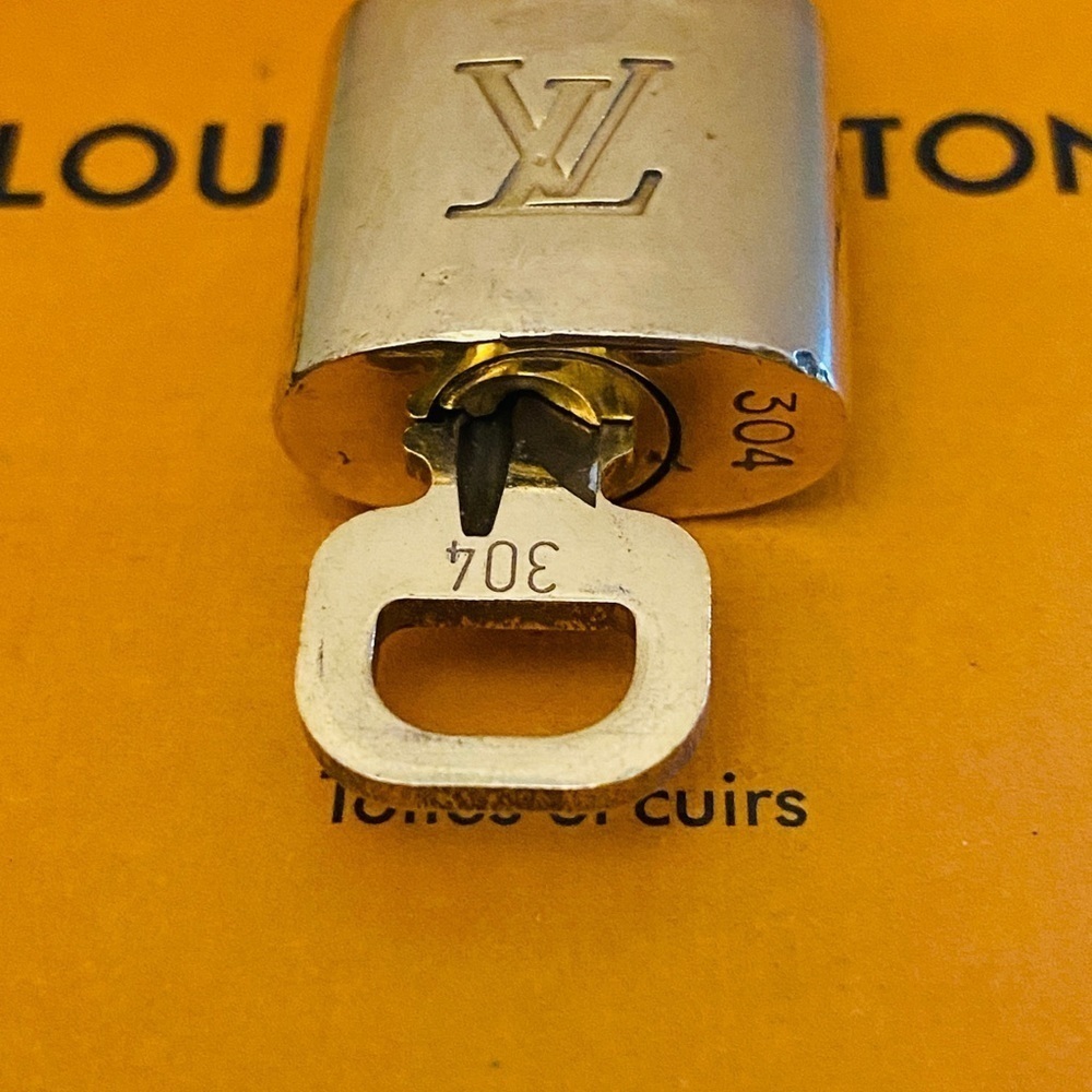 Authentic Louis Vuitton Brass Padlock & Key Set #304 - Picture 4 of 5